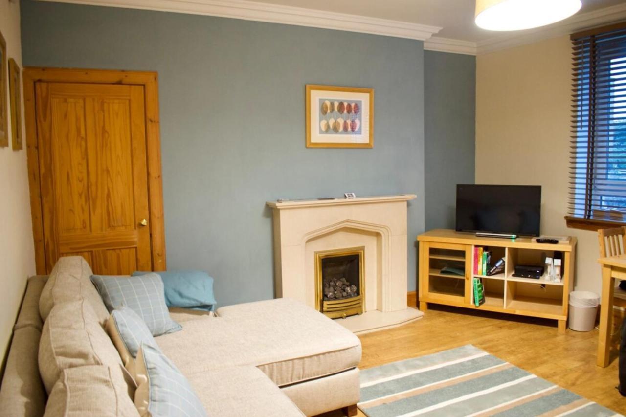 Newly Refurbed Home With Free Parking EDI Kültér fotó