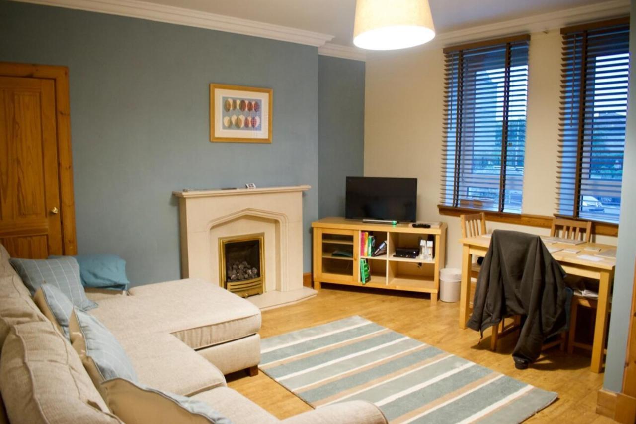 Newly Refurbed Home With Free Parking EDI Kültér fotó