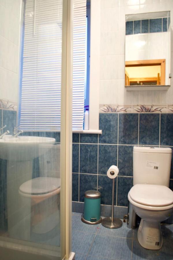 Newly Refurbed Home With Free Parking EDI Kültér fotó